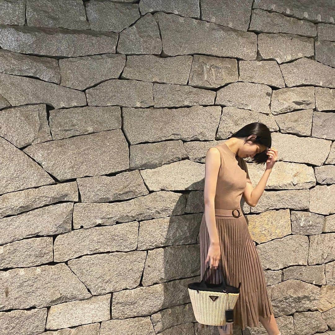 のインスタグラム：「. . せっかちな父から もう誕生日プレゼントが… 毎年のことで もう驚きません（笑）  25歳のラストスパート おうち時間も楽しみます♪ . #早めの誕生日プレゼント  #毎年恒例 #せっかち #お父さん  #父の日 #まだなのに  #ありがとう #嬉しい  #お父さん子 #でした  #25歳 #ラストスパート  #おうち時間 #楽しみます  #stayhome #staysafe」