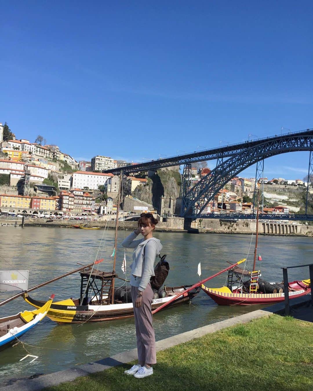 karen okajimaさんのインスタグラム写真 - (karen okajimaInstagram)「ㅤㅤㅤ  過去pic.  Portugal porto🇵🇹 ㅤㅤㅤ  #おかじ旅行記 #Portugal #Porto #ポルトガル #ポルト #岡島かれん」5月20日 22時59分 - karenokajima0318