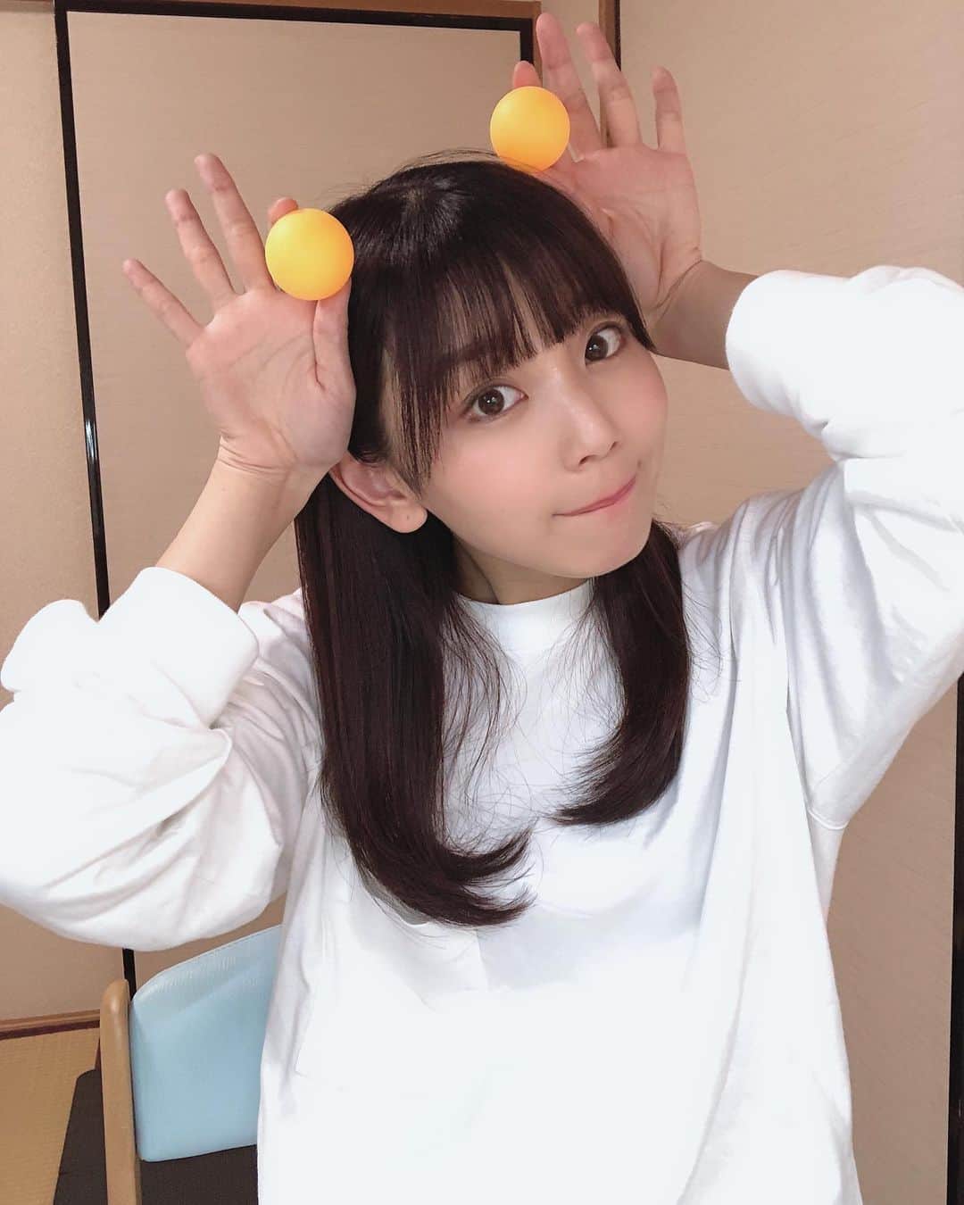 吉川千愛のインスタグラム：「ぴーんぽーん🏓﻿ ﻿ ぴんぽんだまって﻿ ピンポン球？﻿ ピンポン玉？﻿ ﻿ #LinQ﻿ #吉川千愛﻿ #こんにちあ﻿ #あいんちゅ﻿ #ピンポン玉﻿ #ピンポン球」
