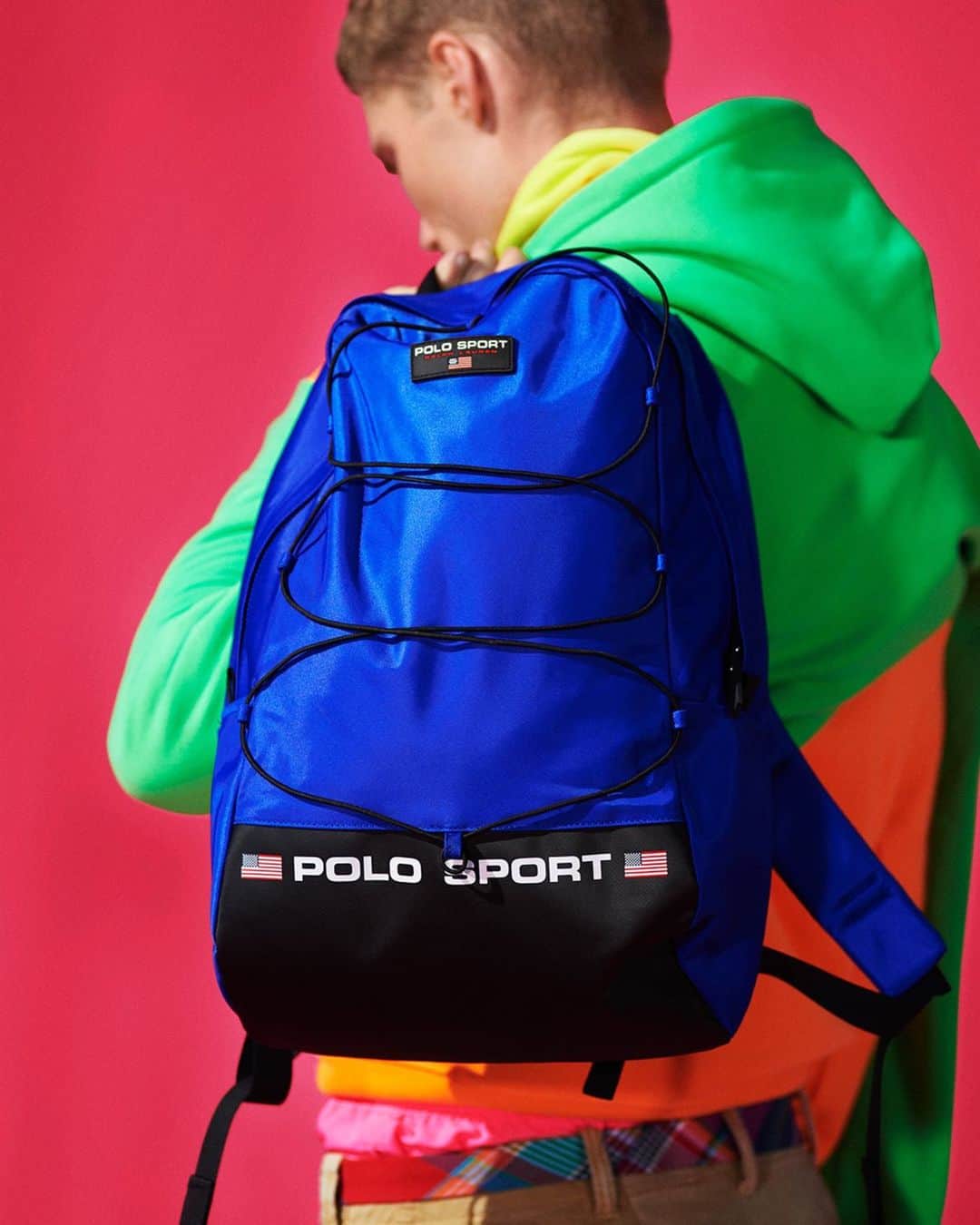 Polo Ralph Laurenさんのインスタグラム写真 - (Polo Ralph LaurenInstagram)「Signature #PoloSport icons featuring statement-making colors and '90s inspired details.  Discover the full Polo Sport collection via the link in bio.  #PoloRalphLauren #PoloRLStyle」5月21日 0時00分 - poloralphlauren