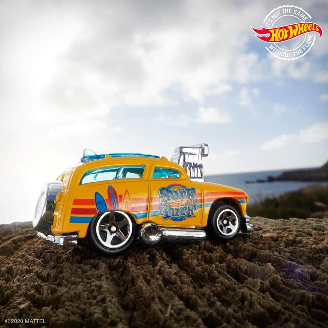 Hot Wheelsさんのインスタグラム写真 - (Hot WheelsInstagram)「The best of both worlds: Surf N Turf. Part of the Tooned™ mini collection #HotWheels」5月21日 1時30分 - hotwheelsofficial