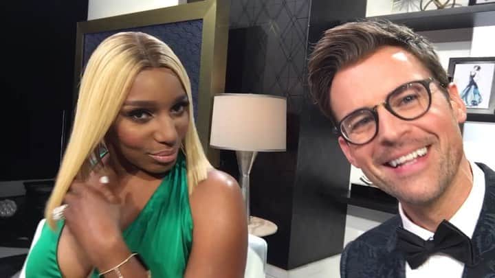 ブラッド・ゴレスキーのインスタグラム：「This video was taken at the filming of the last episode of @fashionpolice. @neneleakes and I always had so much fun! She is my guest on this week’s @bradbehaviorpodcast! We talk about why she left the reunion, “snake gate” and whether or not she will return to #RHOA 🍑👑 #linkinbio」