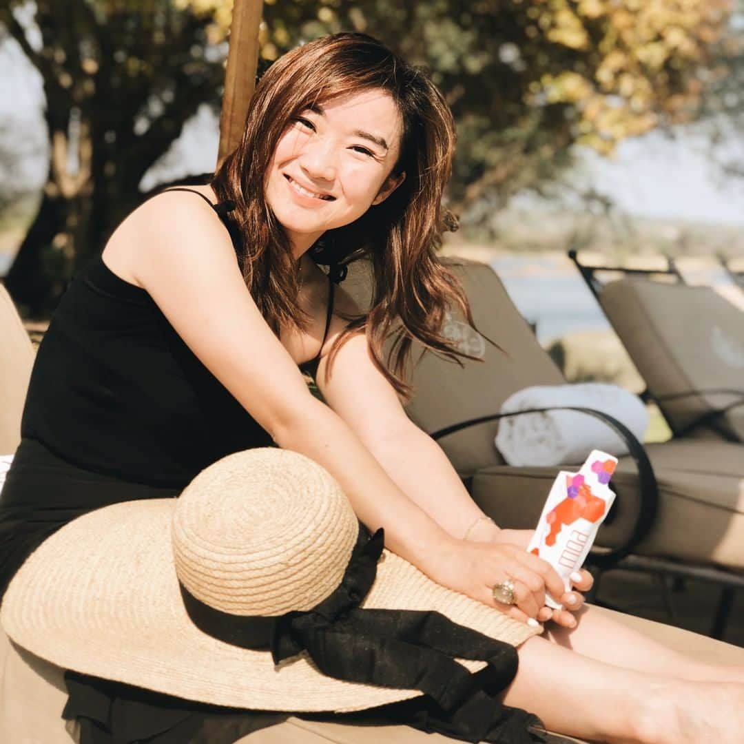 ARIIX Officialさんのインスタグラム写真 - (ARIIX OfficialInstagram)「Healthy summertime ☀️ tip of the day:⁠ Keep your Moa packets in the freezer and enjoy this refreshingly cool blend of 36 superfoods on the go.⁠ ⁠ ⁠ ⁠ ⁠ #MOA #Nutrifii #SuperNutritionBlend #BioActiveNutrients #FlashPreserved #Bergamot #Neutraceutical #MoaMushrooms #ReishiMushroom #MaitakeMushroom #CordycepsMushroom #ShiitakeMushroom #AgaricusMushroom #LionsManeMushroom #Natriix」5月21日 2時16分 - partnercoglobal