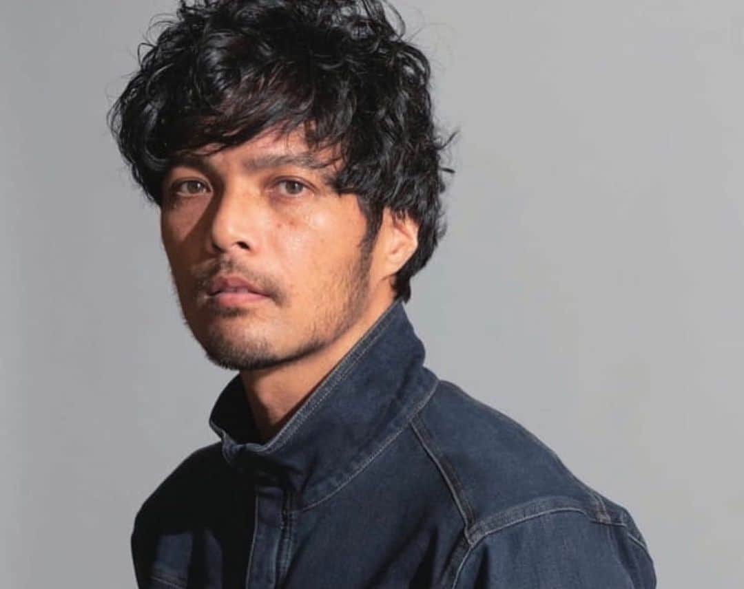 ZOEさんのインスタグラム写真 (ZOEInstagram)「なんかいつもと雰囲気が違うような👀」5月21日 12時29分 zoe1201zoe