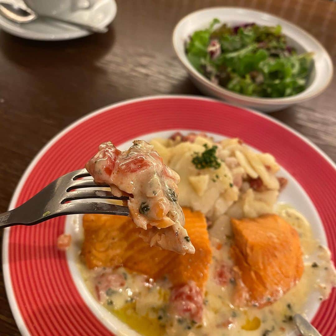 ルコックロティのグルメインスタ