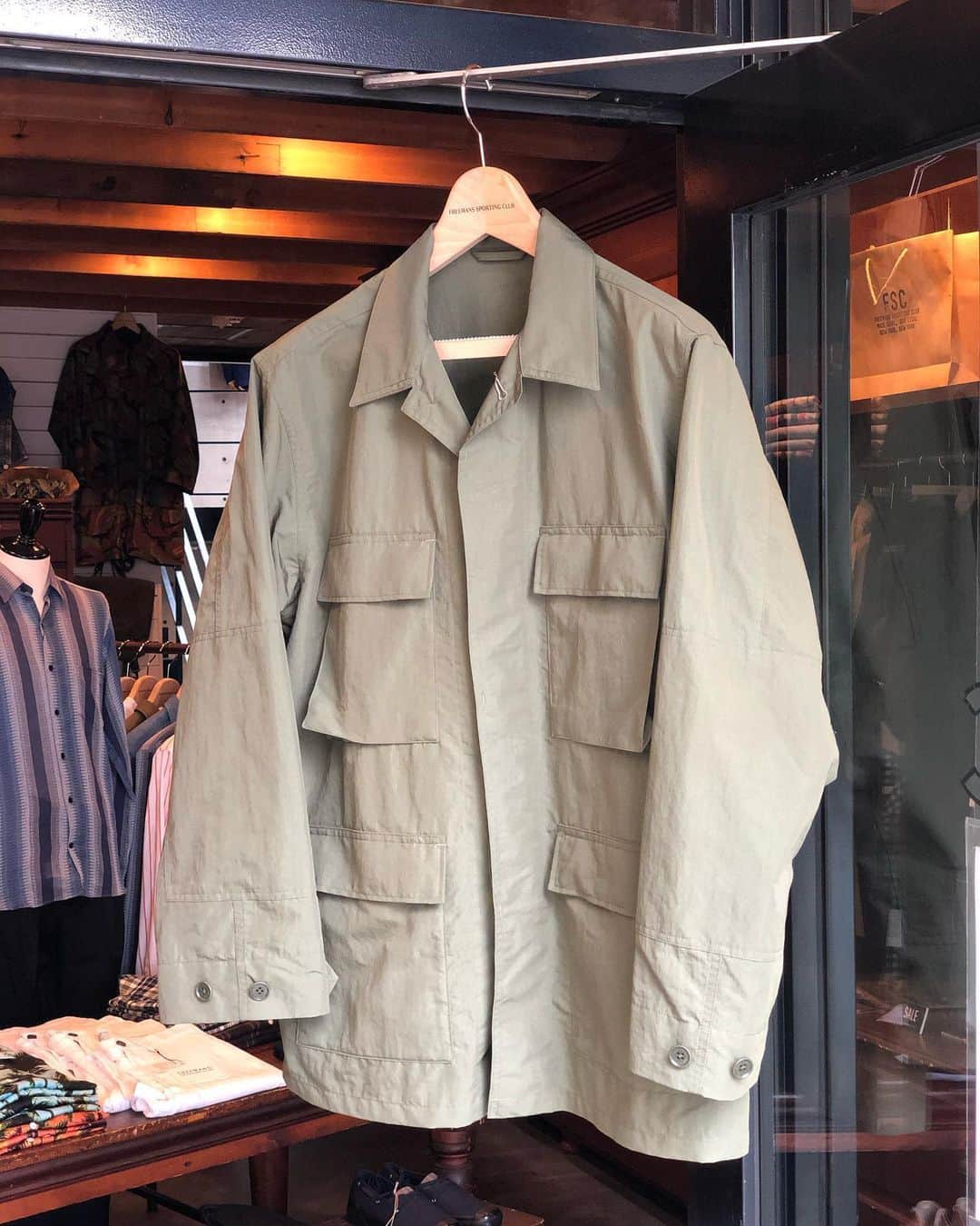 フリーマンズスポーティングクラブのグルメインスタ