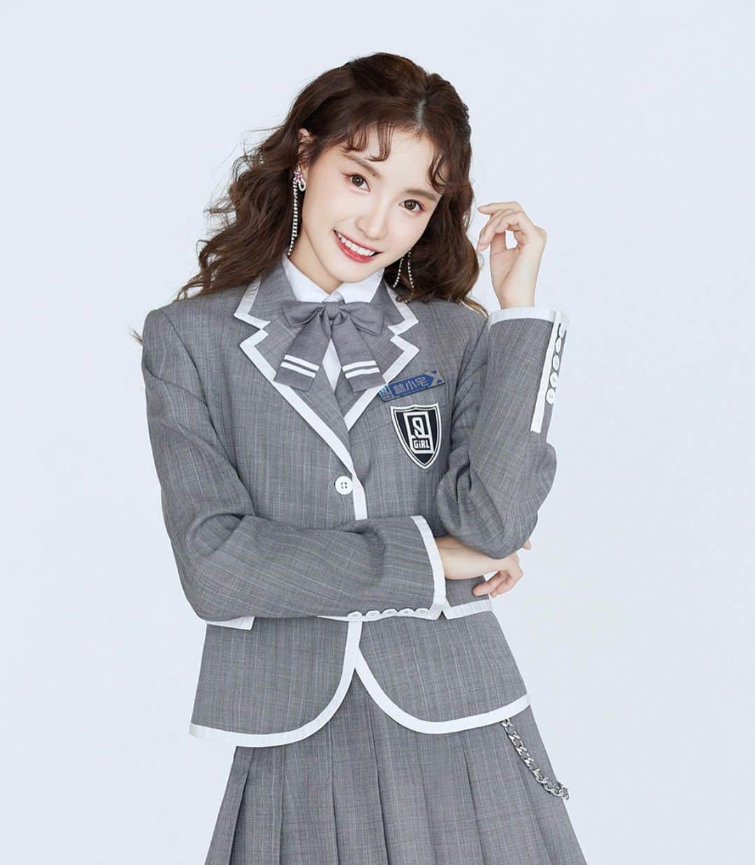 リン・シャオザイのインスタグラム：「我的青你毕业照🎓💕 🐰💫✨ 早安  My Graduation from YWY2🎓💕🐰💫✨Morning❤️」