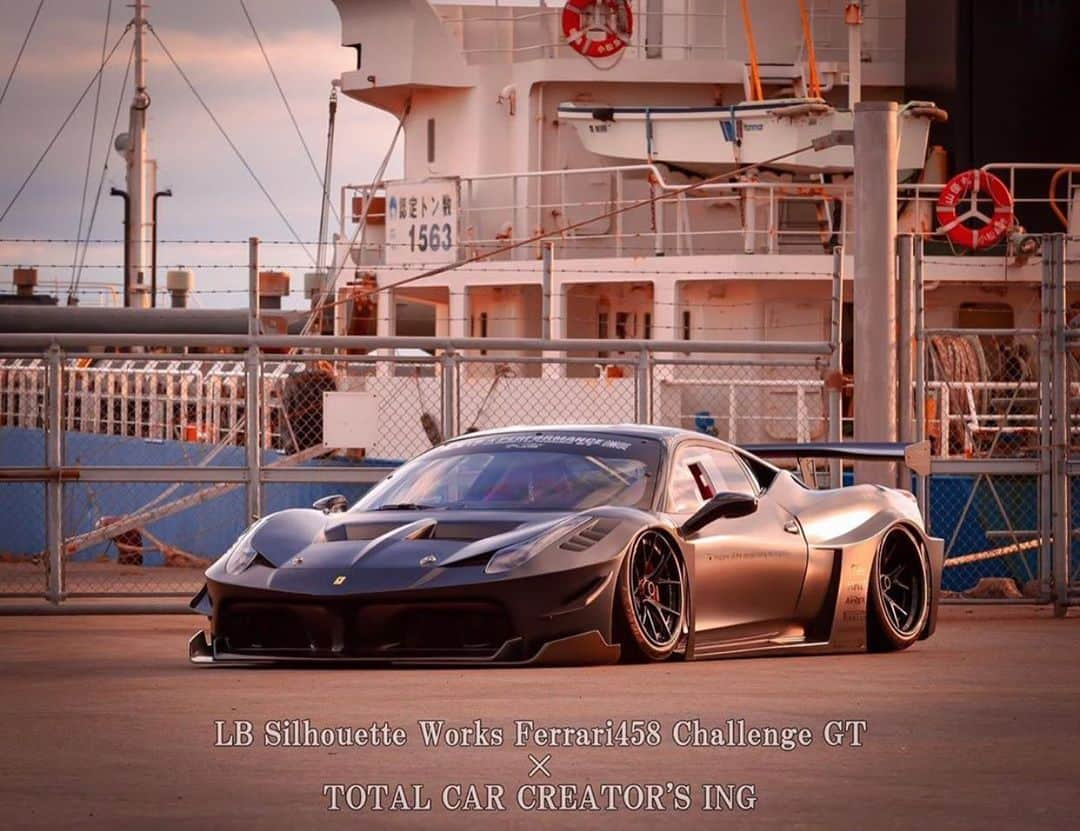 Wataru Katoさんのインスタグラム写真 - (Wataru KatoInstagram)「Liberty walk自由に歩く！！！ LB★シルエットWORKS FERRARI 458 CHALLENGE 姫路のLB★代理店　イングさんのLB★シルエットWORKS 458challenge car🙂 @libertywalkkato @ing.yamamoto @lb_nation.fashion_agency_ing  #libertywalk#lbworks#ferrari #ferrari458 #ferrari458spider #ferrari458challenge #widebody#lb97forged #ltmwlbtokyo#おうち時間 #姫路 #bride#lbnation#lbwk #airrex#fiexhaust #libertywalkeu#hirosta92」5月21日 9時16分 - libertywalkkato