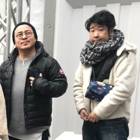 安尾信乃助のインスタグラム：「本日、21日木曜日も3時から高井君とインスタライブをやるはず。  #インスタライブ #吉本自宅劇場 #吉本新喜劇 #よしもと新喜劇 #高井俊彦 #安尾信乃助 #ステイホーム #木3 #おやつ #ライブ #」