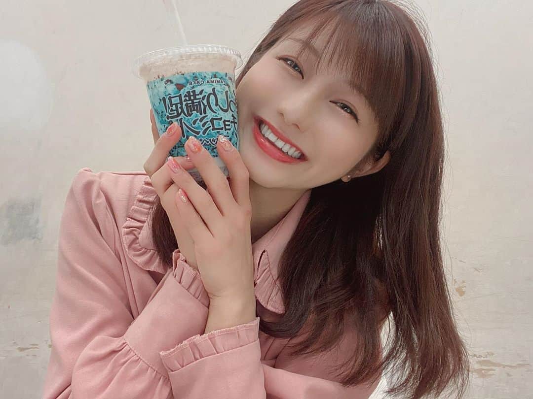谷川愛梨のインスタグラム：「: わたしは今日もチョコミン党🌱💓」