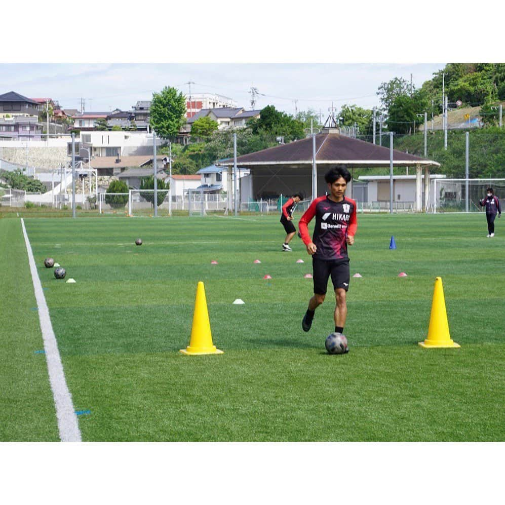 長沼洋一さんのインスタグラム写真 - (長沼洋一Instagram)「TR⚽️ #やっとリスタート #いい準備しよう #若手グループ頑張ります #愛媛FC#長沼洋一」5月21日 15時42分 - yoichi.sanf