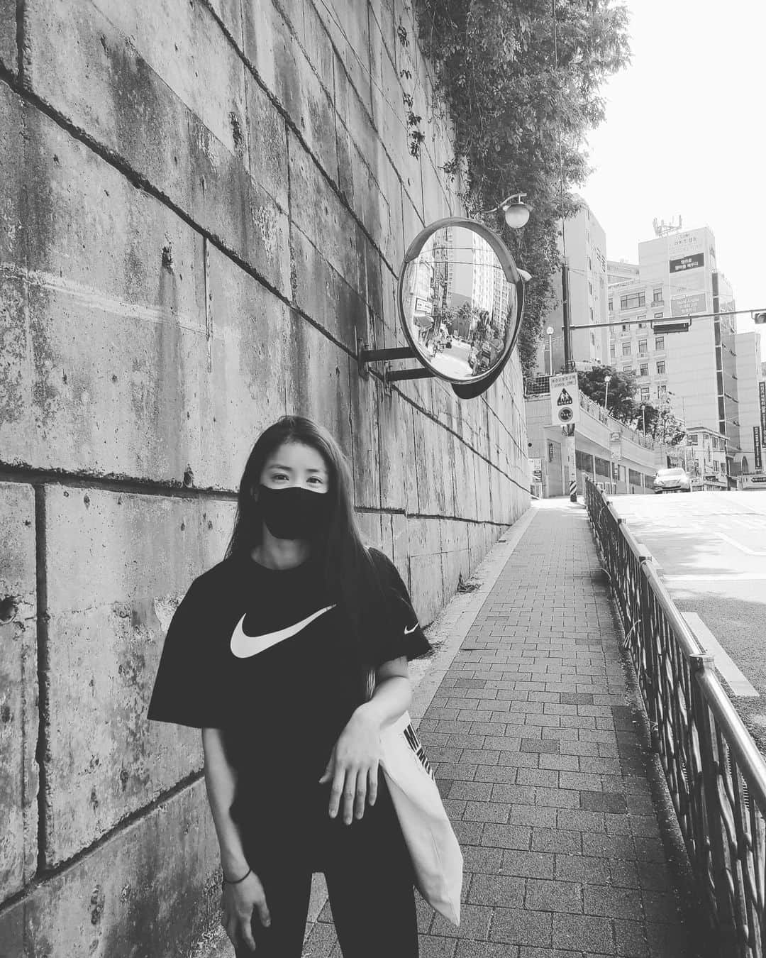 イ・シヨンさんのインスタグラム写真 - (イ・シヨンInstagram)「nike❤」5月21日 16時22分 - leesiyoung38