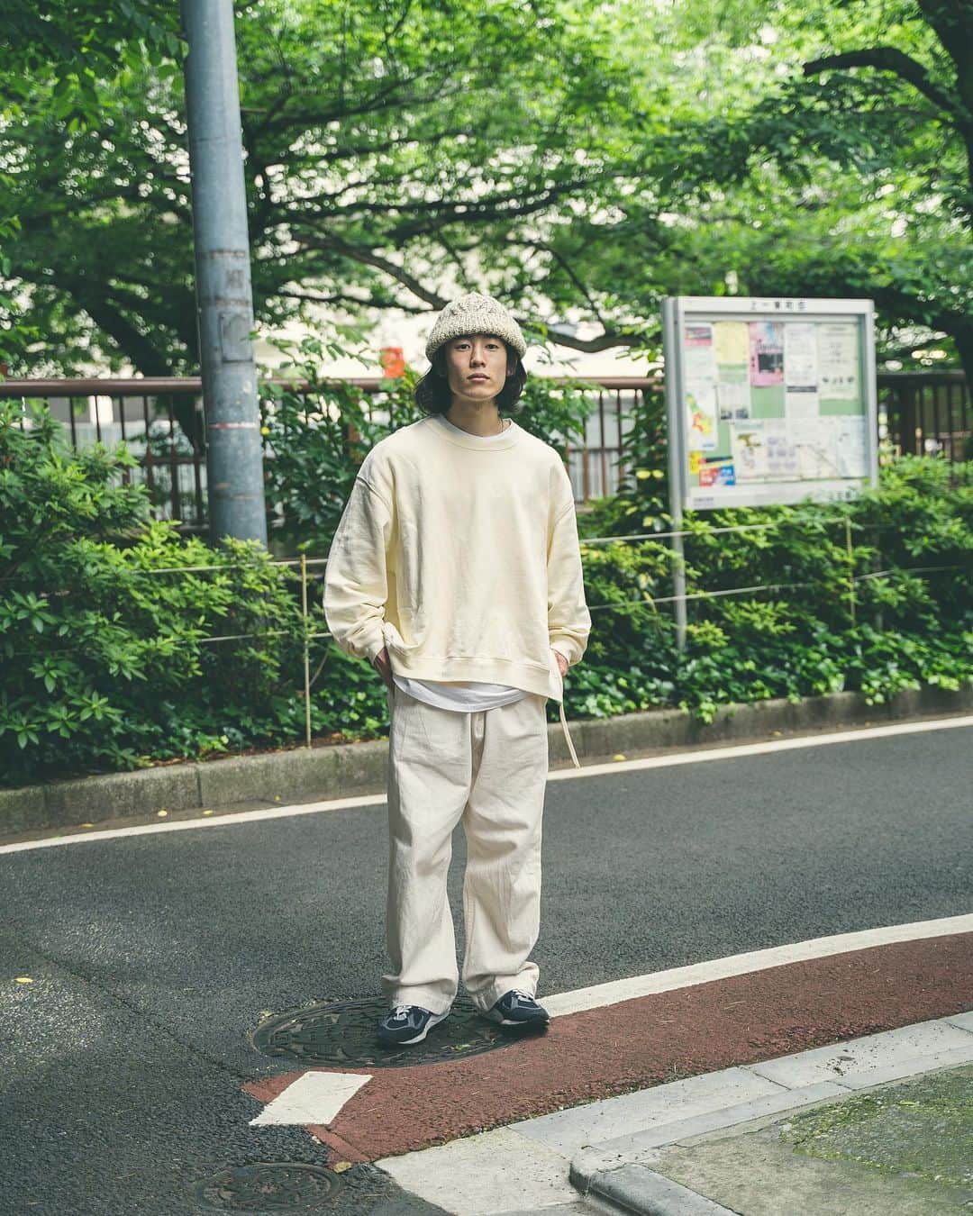yukiのインスタグラム：「白い、緑い」