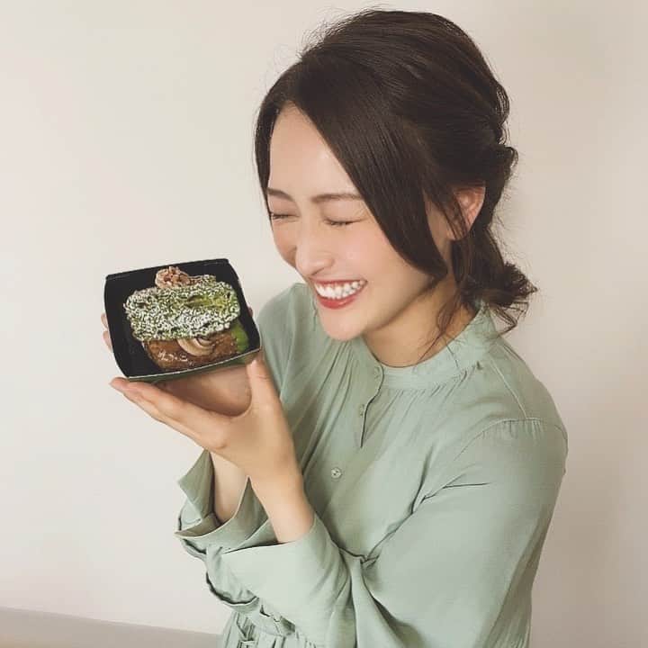 財津南美さんのインスタグラム写真 - (財津南美Instagram)「ㅤㅤㅤㅤㅤㅤㅤㅤㅤㅤㅤㅤㅤ ミスタードーナツの期間限定の抹茶シリーズが美味しそうで、ついつい帰りに買って帰ってしまいました🍩🌱ㅤㅤㅤㅤㅤㅤㅤㅤㅤㅤㅤ おいしかった〜っ！他の種類も食べたい☺️」5月21日 18時12分 - zaitsu_minami