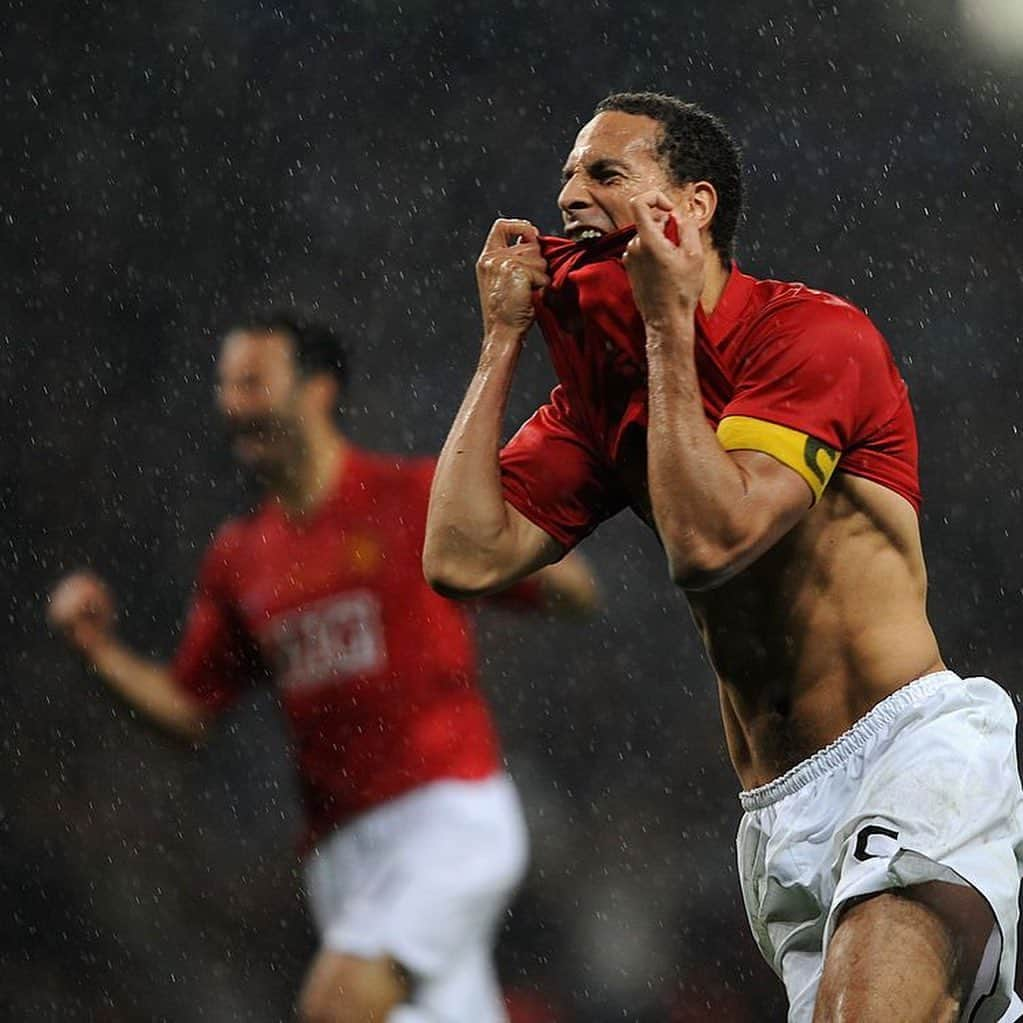 リオ・ファーディナンドさんのインスタグラム写真 - (リオ・ファーディナンドInstagram)「On This Day in Moscow 2008... Childhood Dreams Became True! 🏆 What a @manchesterunited Team this was!  #OTD #MUFC #UCL #Moscow」5月21日 19時00分 - rioferdy5