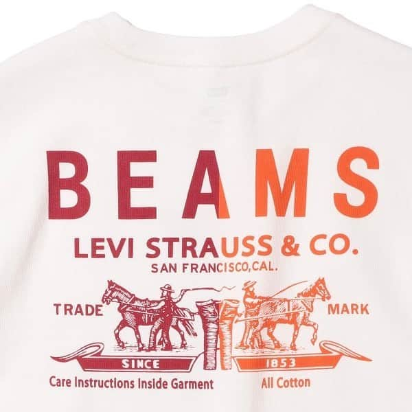 BEAMS JAPANさんのインスタグラム写真 - (BEAMS JAPANInstagram)「＜LEVI’S®＞×＜BEAMS＞ Mens/Womens 別注 HALF & HALF T-SHIRT BEAMS JAPAN 3F ※ こちらのアイテムはオンラインショップでもお買い求め頂けます。 ※現在BEAMS JAPANは臨時休業させて頂いております。店舗への代引き、商品のお問い合わせにはお答え致しかねます。ご了承下さい。 @beams_japan #levis #beams #beamsboy #beamsjapan #beamsjapan3rd #japan #tokyo #shinjuku #fashion #mensfashion #womensfashion #日本 #東京 #新宿 #ファッション#メンズファッション #ウィメンズファッション #ビームス #ビームスジャパン」5月21日 19時17分 - beams_japan