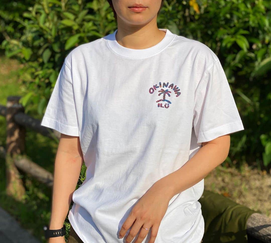 original brand 【ilu098】さんのインスタグラム写真 - (original brand 【ilu098】Instagram)「coming 6月！ アイルのカラフルtシャツ こちらも初お披露目です♫ あのOKINAWAデザインを更に グレードアップ致しました！ ・ILU OKINAWA NEON Tee ¥4,380- 先行ご予約:6月1日(月)19時~6月7日(日) 予定 ※詳しくはWebShopをご確認ください #ilu098 #Okinawalife #沖縄好き #Tシャツ #love_Okinawa」5月21日 20時53分 - ilu098