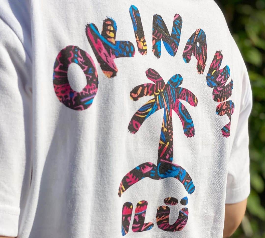 original brand 【ilu098】さんのインスタグラム写真 - (original brand 【ilu098】Instagram)「coming 6月！ アイルのカラフルtシャツ こちらも初お披露目です♫ あのOKINAWAデザインを更に グレードアップ致しました！ ・ILU OKINAWA NEON Tee ¥4,380- 先行ご予約:6月1日(月)19時~6月7日(日) 予定 ※詳しくはWebShopをご確認ください #ilu098 #Okinawalife #沖縄好き #Tシャツ #love_Okinawa」5月21日 20時53分 - ilu098
