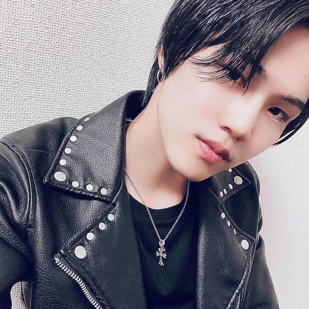 RANMAのインスタグラム：「いめちぇん﻿ ﻿ ﻿ 1年半ぶりに﻿ ﻿ ﻿ 黒髪にしました。」