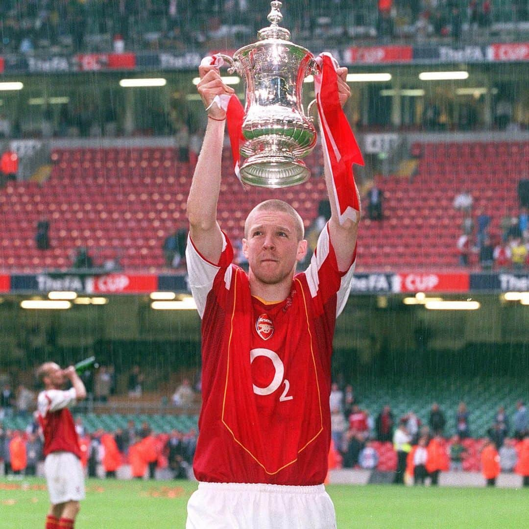 フィリップ・センデロスさんのインスタグラム写真 - (フィリップ・センデロスInstagram)「On this day 15 years ago we won the FA Cup 🏆 Dream come true @arsenal」5月21日 21時09分 - philsend4