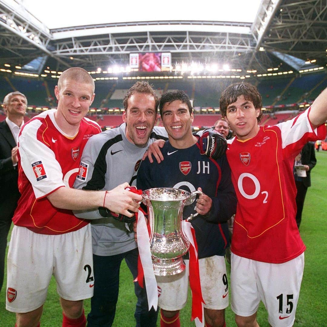 フィリップ・センデロスさんのインスタグラム写真 - (フィリップ・センデロスInstagram)「On this day 15 years ago we won the FA Cup 🏆 Dream come true @arsenal」5月21日 21時09分 - philsend4