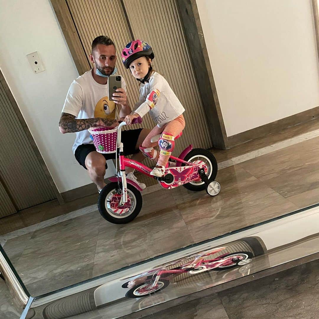 マルセロ・ブロゾビッチさんのインスタグラム写真 - (マルセロ・ブロゾビッチInstagram)「🚴‍♀️」5月22日 2時25分 - marcelo_brozovic