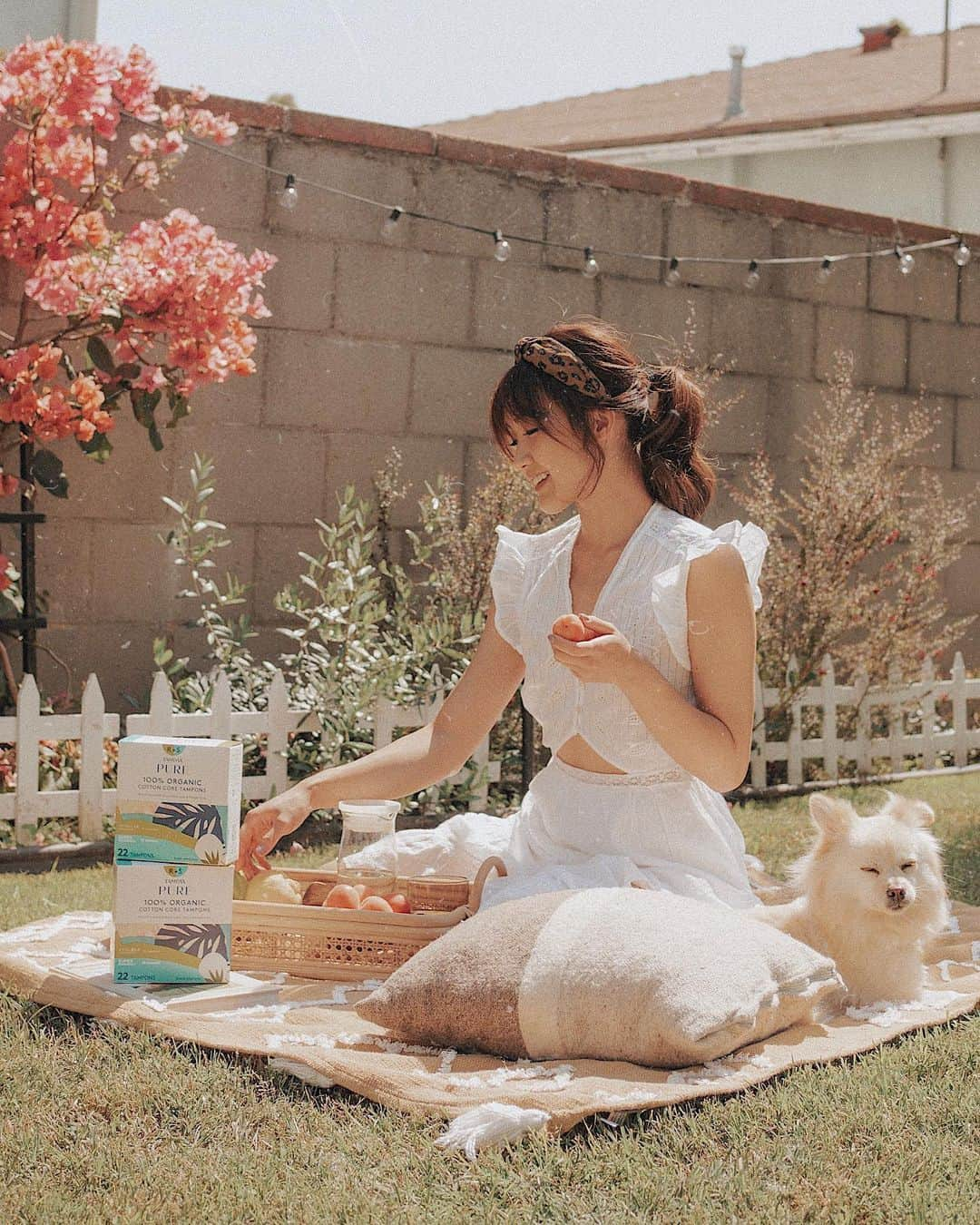 W E Y L I Eさんのインスタグラム写真 - (W E Y L I EInstagram)「Now more than ever, transparency matters. I also think we are becoming more aware about what we are putting in our bodies. I’ve been a fan of @tampax for many years now (and Tampax PURE since its launch), and now they are the first period care company to offer ingredient tracing capabilities, which is huge! You’re able to trace exactly where the organic cotton in your tampon comes from! It gives me peace of mind and I also love that the organic cotton is sourced from family-owned farms in Texas. Check out my stories to see how it all works! #PUREandEasy #purepeaceofmind」5月22日 2時44分 - weylie