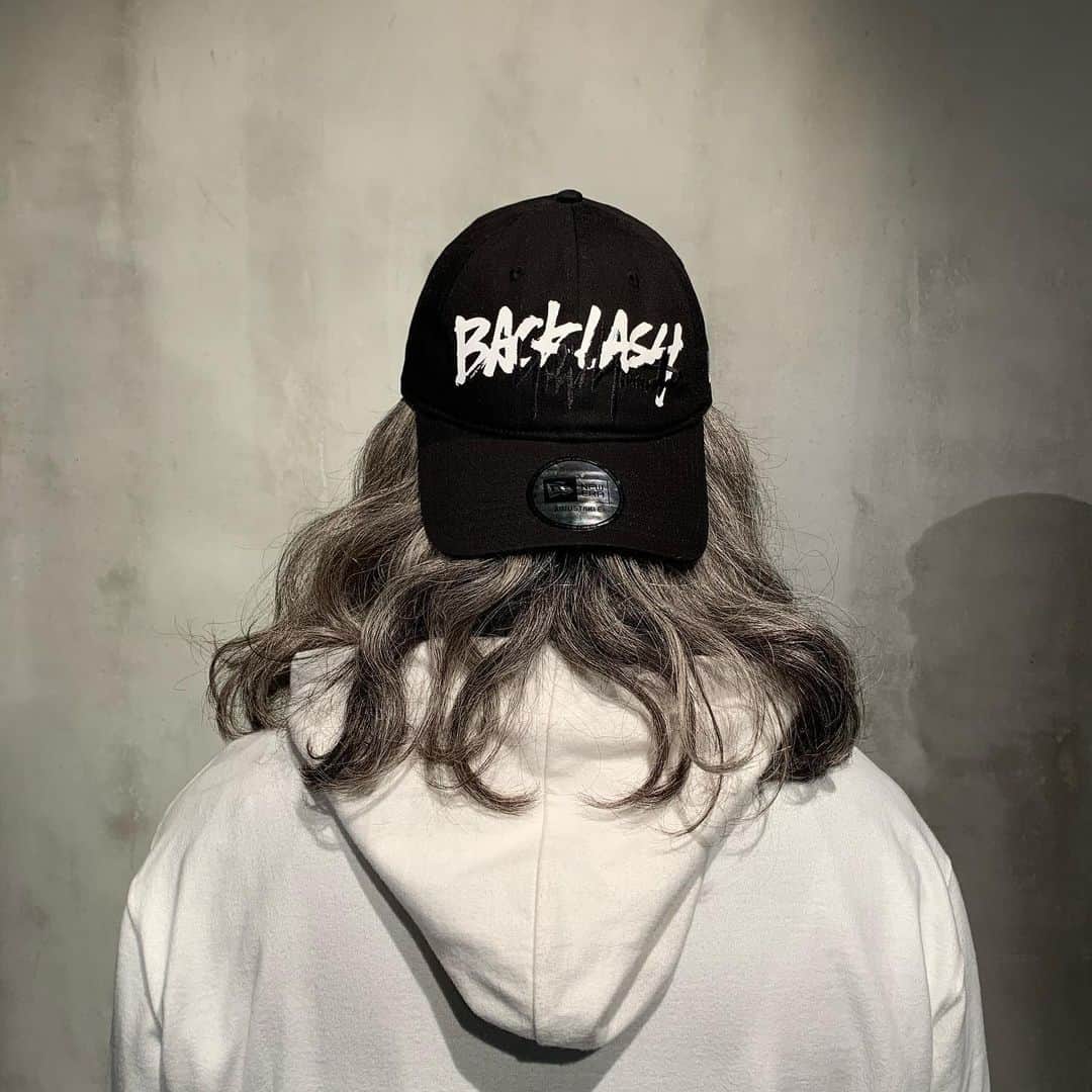 杉原勇武のインスタグラム：「YOHJI YAMAMOTO X NEW ERA X BACKLASH トリプルコラボCAP #yohjiyamamoto  #newera  #backlash」