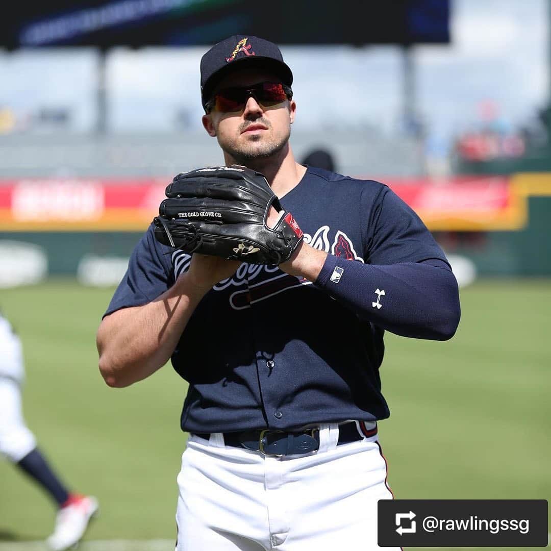 Rawlings Japanさんのインスタグラム写真 - (Rawlings JapanInstagram)「#RawlingsGloveDay continues with the @braves! Welcome to Atlanta, where the players play! Home of #GoldGlove winners like Freddie Freeman and Marcell Ozuna and electric young talent like Ozzie Albies and Ronald Acuña Jr! #TeamRawlings #TheMarkOfAPro #MLB #AtlantaBraves #Braves  @rawlings_japan_llc」5月22日 9時07分 - rawlings_japan_llc