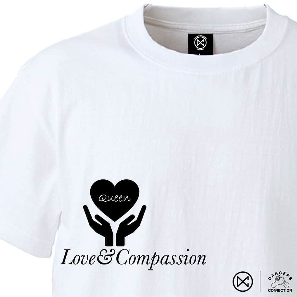 Dancers Collectionさんのインスタグラム写真 - (Dancers CollectionInstagram)「[Design by Amami Queen] "Love & Compassion"  5月22日(FRI)17:00より発売開始です!! ご購入はプロフのWEB URLよりどうぞ。 Concept: 愛と思いやり  Message： 大変な状況の中ではありますが、皆様に愛と思いやりを持って過ごしてほしいと思っています！！皆様身体にはお気をつけてください。  Amami Queen： インストラクター バックダンサー 振り付け 海外地方WSなど 最近ではファッション系スナップorモデル.TV.MV.CM.映画出演など  Info： Instagram / @amamiqueen Twitter /@amamiqueen  SIZE:S,M,L,XL,XXL,XXXL,100,110,120,130,140,150,160 PRICE：￥3,000(税抜) . 【ダンサーズコネクション】 Tシャツの売上は参加するダンサーに直接還元される仕組みを採用し少しでもダンサー、ダンス業界の支援につながる取り組みを行ってまいります。  #ダンコレ #ダンサーズコレクション #ダンコネ #ダンサーズコネクション#dancersconnection #ダンス #dancerscollection #dance #streetdance #dancer #corona #TogetherAtHome #StayHome #Coronavirus #covid19」5月22日 14時20分 - dancerscollection