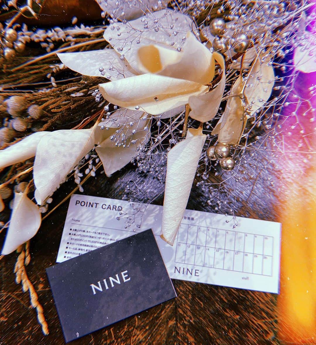 のインスタグラム：「【NINEポイントカード一部有効期限延長のお知らせ】 いつもNINE店舗を御利用いただきまして、誠にありがとうございます。 新型コロナウィルス感染防止の為、御来店が難しいお客様につきましては、NINEポイントカードの有効期限延長を再度実施させて頂きます。 . ◼︎対象 有効期限が休業期間中に該当するお客様 →2020年6月末日まで延長 ※NINE official web storeにて御利用のポイントに関しましては上記と異なり通常通りの有効期限となりますので、ご了承ください。 . 今後、状況により対象期限の追加等がありましたら再度ご案内致します。 ぜひ焦らずにゆっくりと、また店舗へ遊びにいらしてください。 . その他、ご不明な点がございましたら営業再開店舗、又は下記カスタマーサービスまでご連絡をお願い致します。 . カスタマーサービス 050-3101-6273 (平日のみ10:00〜18:00) . 株式会社 D&N JAPAN NINE . #NINE#information#9shopinfo#ナイン」
