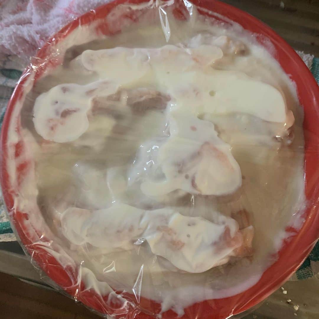アイアム野田のインスタグラム：「昨晩、せきしろさんが仕込んでいるのをストーリーで見て、その口になり、また逢いに行きます。 #チキンカレー」
