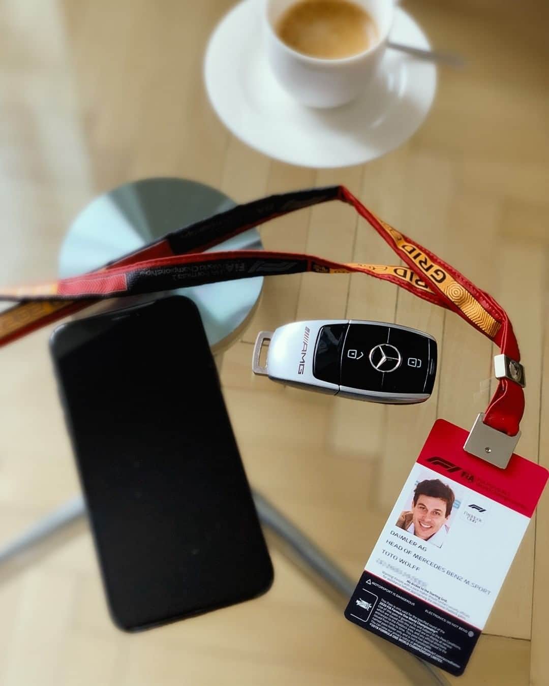 メルセデス・ベンツさんのインスタグラム写真 - (メルセデス・ベンツInstagram)「Can you guess what Toto Wolff, the head of the Mercedes-AMG Petronas F1 Team, always keeps on hand? His smartphone, F1 credentials and keys to his Mercedes-AMG! But, since he’s staying home, these are perfectly safe sitting next to another essential of Toto’s… an espresso!」5月23日 3時02分 - mercedesbenz