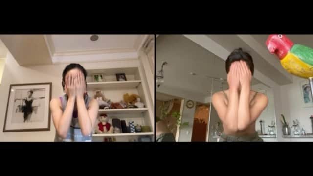 菅原小春のインスタグラム：「「28才になってまで踊っているわけがない」と、ほざいていた私は、今28才になって本当のダンスに出会い、今ようやく踊り始めた感覚と感動にいます。  キッズダンサーな私のケツを叩いた辻本さん @tomohiko_tsujimoto に出会い、 草刈さん @tamiyo_kusakari_official  のダンスへの愛に出会いました。  この作品を通して 見えているようで、見ていなかったレジェンドの方々が私に、「これがダンスだ！」と気づかしてくれました。  こんなガキな私でも「あなたが一番注目されている」と草刈さんが仰ってくれたなら。  これからのダンスを引っ張って行く身として レジェンドの方々が戦って来たレールに乗って走り出す汽車ではなく 私達の世代が感謝の心で恩返しができる新しいレールに挑戦して、失敗して、愛して、愛されて、進んでいくだけなんです！  若者！戦え！  #Chainof8  出演 #上野水香 #菅原小春 #草刈民代 #熊谷和徳 #中村恩惠 #辻本知彦 #平原慎太郎 #麿赤兒  https://www.youtube.com/watch?v=zdprcuo6tHw」