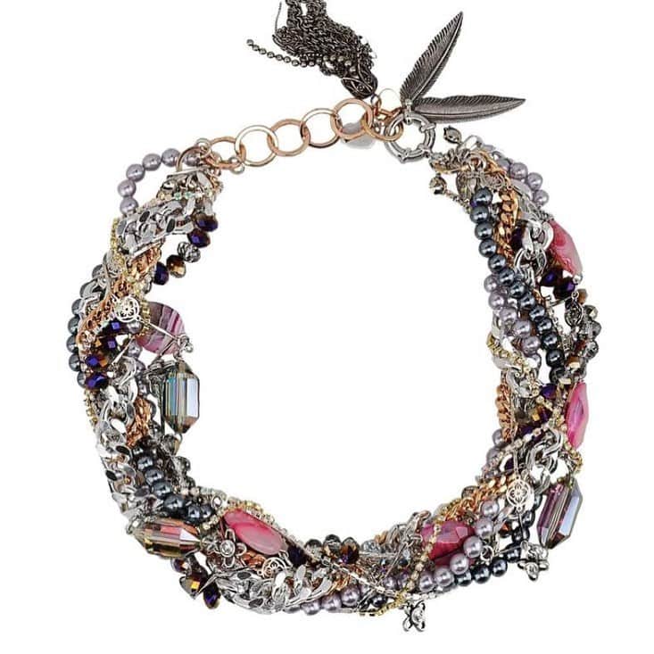 メイデンアートのインスタグラム：「Something to dream about ♥️🌷 . . . . .  #Jewelry #instajewelry #jewelryforsale #musthave #style #handmadejewelry #Bracelet #Necklace #Gemstone #Beads #metal #accessories  #selfmade #design #earrings #handmade #jewelrygram #swag #new #bling #boutiques #instadaily #sterlingsilverjewelry #Silver #etsy #etsyhandmade #pendant #selfemployed #fashionjewelry #madeintaly」