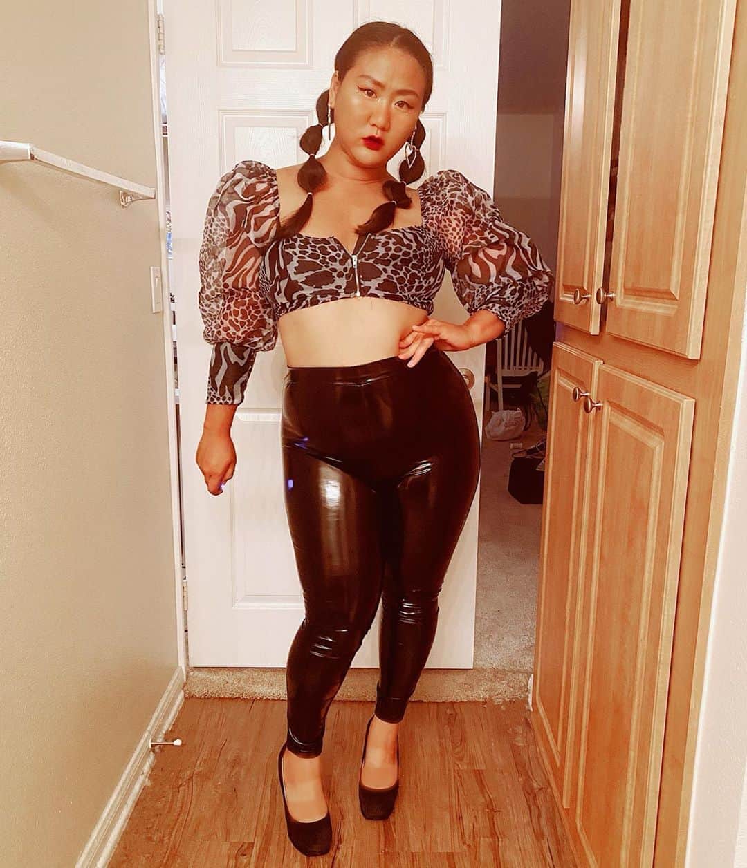 藤井美穂のインスタグラム：「My outfit for a trip to Ralph’s  @femmeluxefinery #femmeluxe」