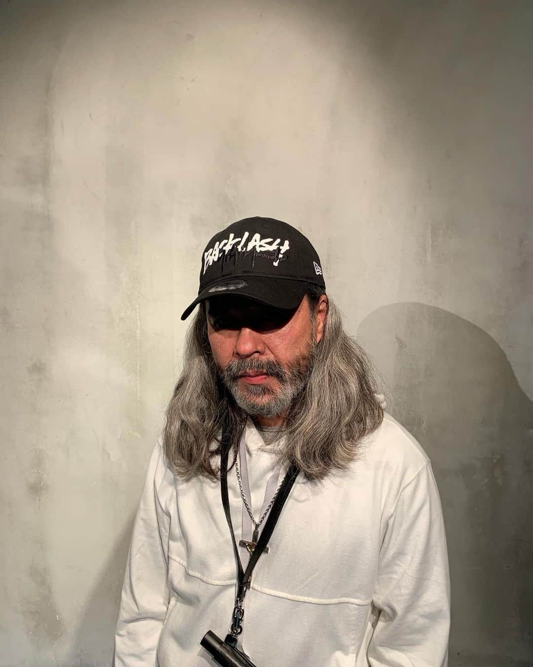 杉原勇武のインスタグラム：「YOHJI YAMAMOTO X NEW ERA X BACKLASH トリプルコラボCAP #yohjiyamamoto  #neweracap  #backlash」