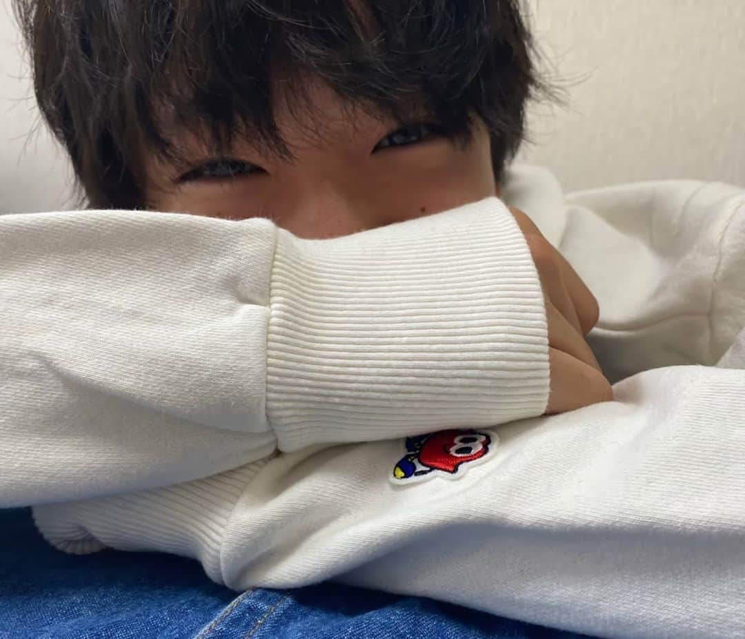 池田優斗さんのインスタグラム写真 - (池田優斗Instagram)「こんばんは🌙😃❗ . 僕はおうち時間中、料理に挑戦してみようと思ったものの…… 全く出来ないので簡単なフルーツポンチを作ったりしてます👨‍🍳 白玉こねるの楽しい⤴️😆 . . #おうち時間 #池田優斗」5月22日 18時14分 - yutoikeda_official