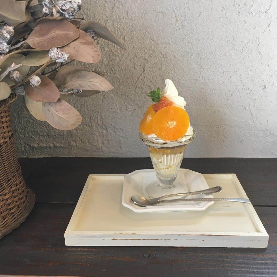_hw_em11のグルメインスタ