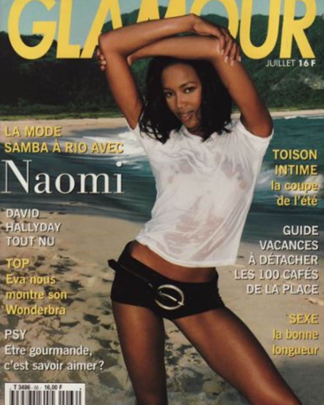 カリーヌ・ロワトフェルドのインスタグラム：「happy birthday @naomi 😘 1994 Rio de Janeiro @mariotestino」