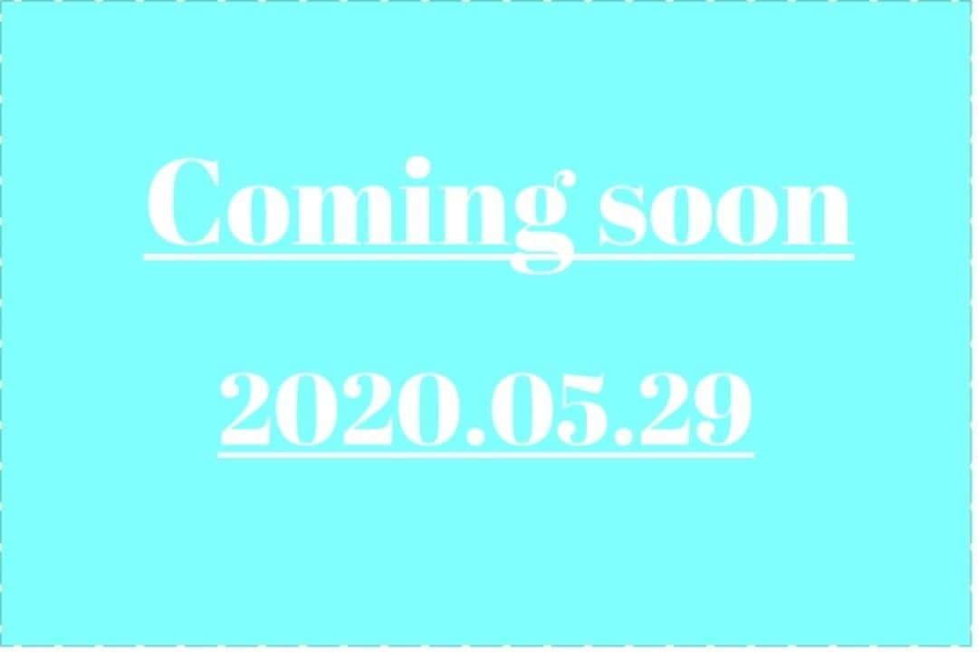 小川のおかんさんのインスタグラム写真 - (小川のおかんInstagram)「【お待たせいたしました！2020年5月29日（金）にサービス再開します！】 本日、皆様にお伝えすることができることを嬉しく感じます。今の私の日常は、規則正しく自粛しています。  思えば、 新型コロナウイルスの感染拡大に伴う政府からの緊急事態宣言を受け、4月9日（木）から臨時休業とさせていただきました。  そして、 ５月22日（金）迄の延べ43日間は、とても不安な日々を過ごしていました。  家賃の問題、様々な諸経費が日々のしかかってきます。これは私だけの問題ではなく、世界中の人たちが体験していることです。  苦しい思いは、私だけでなく世界中の人が味わっているんだと。だから、今は我慢すること。と心の中で言い聞かせてきました。  そして、 その我慢を開放する時が来ました。  5月21日に大阪の緊急事態宣言解除を受けて吉村知事は、スナック、バー等の解除が5月29日になりそうだとの会見でした。  それに伴い、小川のおかんも5月29日（金）からサービスを再開することにしました。  無事に今日という日が迎えられたのは、緊急事態宣言の中で多数のお電話での問い合わせや、LINEでの励ましのメッセージなど、たくさんのお客様に励ましていただいたおかげです。  本当に優しい心を持ったお客様に恵まれたと感じました。この場をお借りしまして、皆様にお礼を申し上げます。 「ありがとうございます。」 ようやく、お客様の一人一人に支えられて、5月29日にサービスを再開することにしました。  コロナ対策として、店内のアルコール消毒を徹底させ、お席に余裕を持たせていこうと考えています。  できれば、電話(06)6252-8663、LINEの返信などで予約していただけますと助かります。  では、5月29日以降に皆様にお会いできることを楽しみにしております。  小川のおかん代表　小川あすか  #小川のおかん #大阪　#心斎橋 　#占い　#占い無料　#スタッフ全員占い師　#占いバー　#バー　#タロット　#手相　#四柱推命　＃bar #難波　#占い館　#グルメ心斎橋　#グルメ四ツ橋　#グルメアメ村　#アメ村」5月22日 18時39分 - ogawa.no.okan