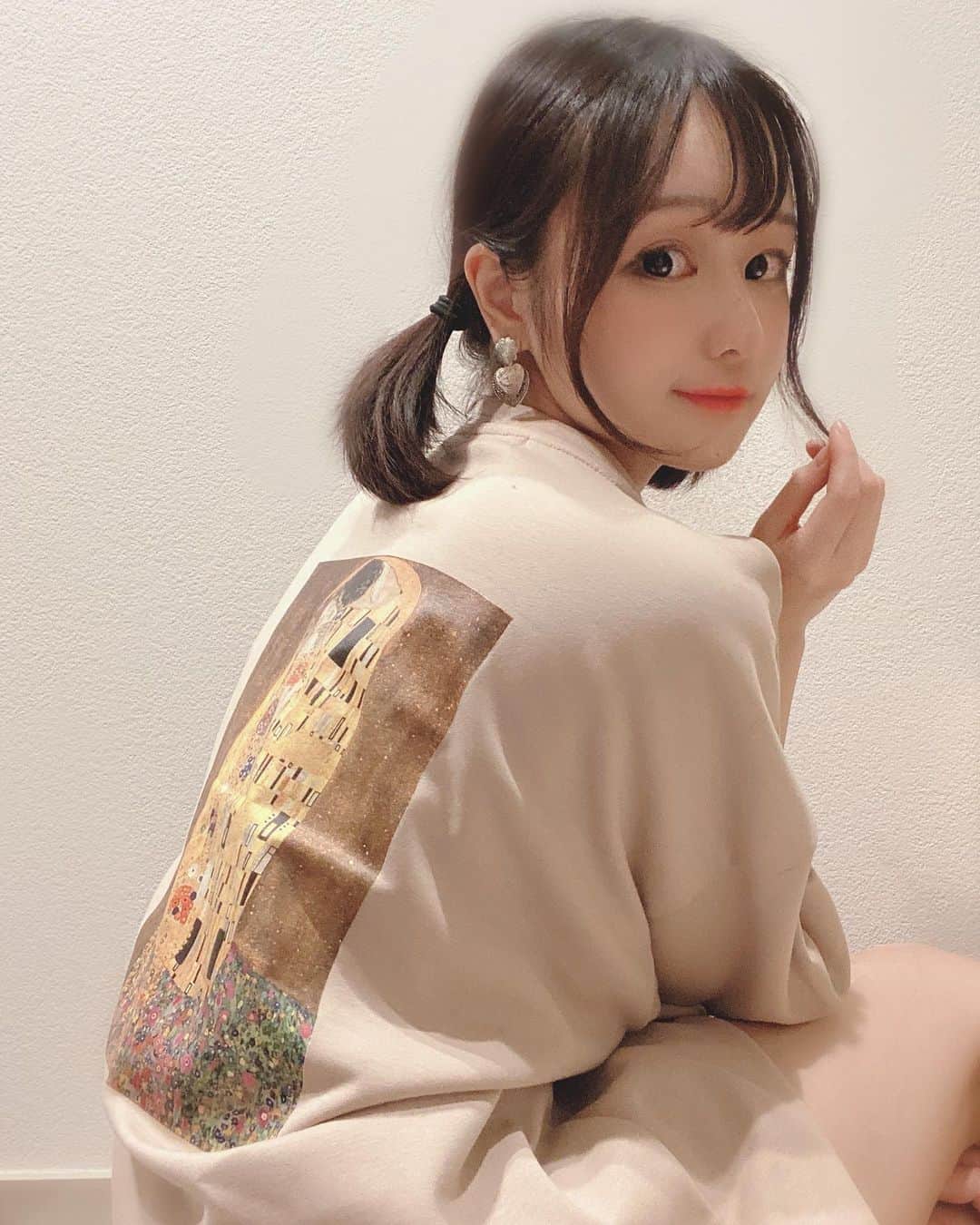 茜さやさんのインスタグラム写真 - (茜さやInstagram)「頂いたクリムトT おかわ…♡ ・ ・ #フリー素材モデル #茜さや #akanesaya #japanesekawaii #japanesemodel #japangirls #make #メイク#ファッション」5月22日 19時07分 - saya.akane
