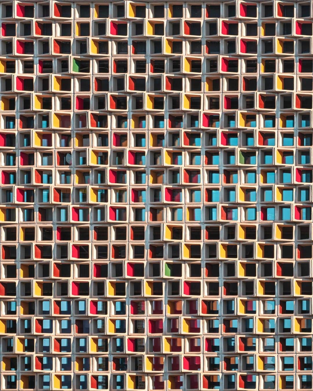 Nicanor Garcíaのインスタグラム：「Waffle vibes : Gofre vibrando #nicanorgarcia @travelarchitectures」