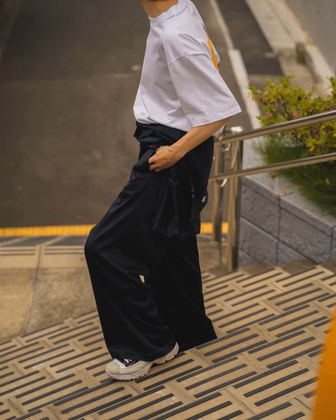 Ryoさんのインスタグラム写真 - (RyoInstagram)「ㅤㅤㅤㅤㅤㅤㅤㅤㅤㅤㅤㅤㅤ @ryotakashima_official summer collection  5/27から予約開始予定です。販売するアイテムに関しては後日お知らせします🙇 ㅤㅤㅤㅤㅤㅤㅤㅤㅤㅤㅤㅤㅤ tee:#ryotakashima pants:#ryotakashima shoes:#ion ㅤㅤㅤㅤㅤㅤㅤㅤㅤㅤㅤㅤㅤ #ryotakashima #mayumiyamase」5月22日 20時04分 - ryo__takashima