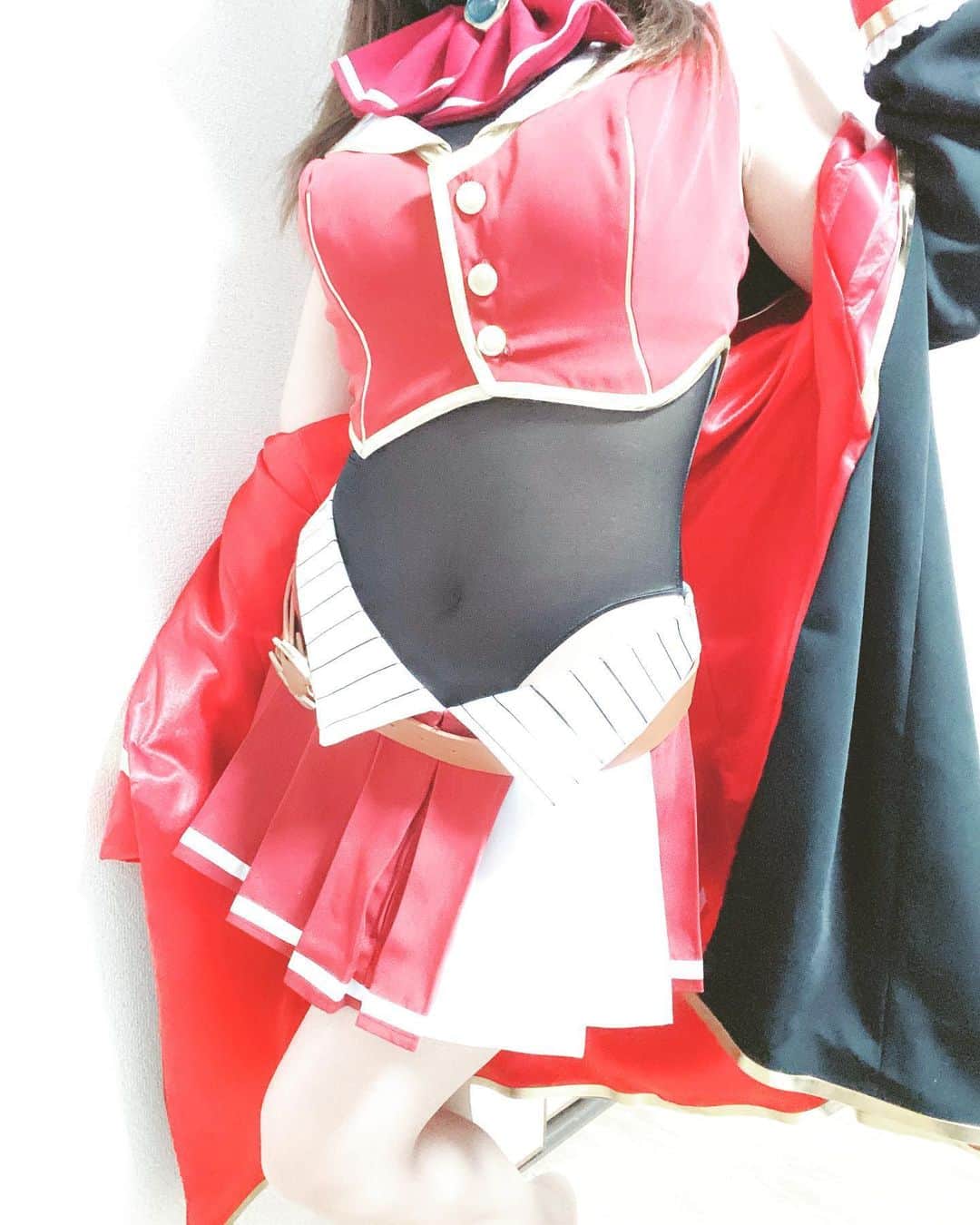 りこたんのインスタグラム：「マリン船長❤️ . . #cosplay #cosplayer #cosplaygirl #animegirl #gamegirl #hololive #houshoumarine #otaku #otakugirl #virtualyoutuber #vtuber #コスプレ #コスプレイヤー #マリン船長 #宝鐘マリン #バーチャルユーチューバー」
