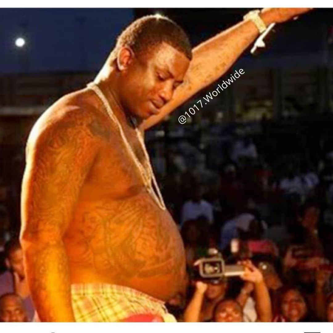 グッチ・メインのインスタグラム：「I was fat as hell 🤦🏿‍♂️ 😂」