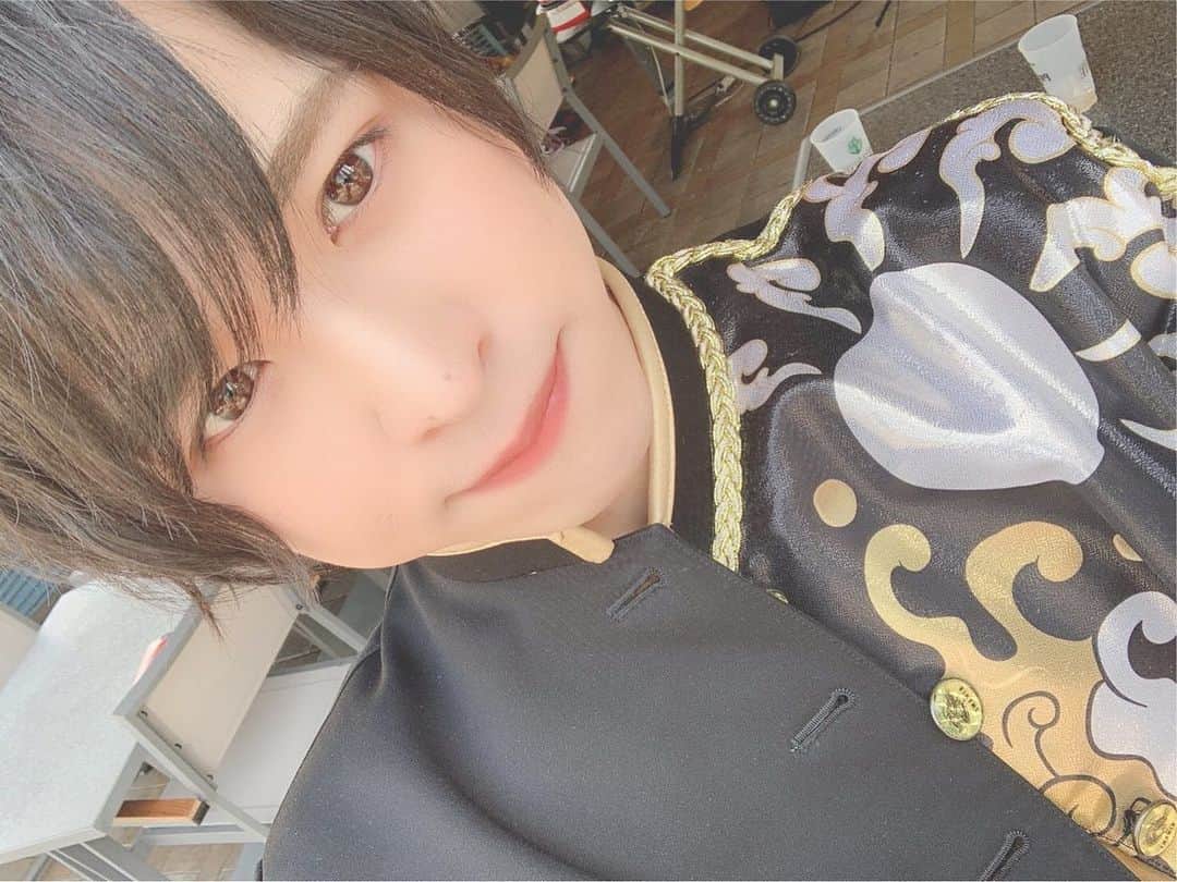 祭nine.のインスタグラム：「ﾋﾄｺﾏ。 . 大きく育つんだぞ🥺💗🌱 . . 5月28日(木)に発売する 「季刊 ボイメン祭VOL.2 2020春」 の表紙を祭nine.が担当させていただきます☺️🤍 . 今回も素敵な衣装を着させていただいて みんなでBBQを楽しみました😋🍖🍴 . 限定生写真やサイン入りポストカードなどの ご購入特典もございますのでぜひチェックよろしくお願いします🤲 . #祭nine. #浦上拓也 #うらぽん #😈🧸 #豆苗ちゃん #早く食らいたいな #急なアマゾネス化  #暑過ぎて厚揚げになるわね #インスタグラムの使い方忘れた😬 #TVガイドにも載ってるよ」