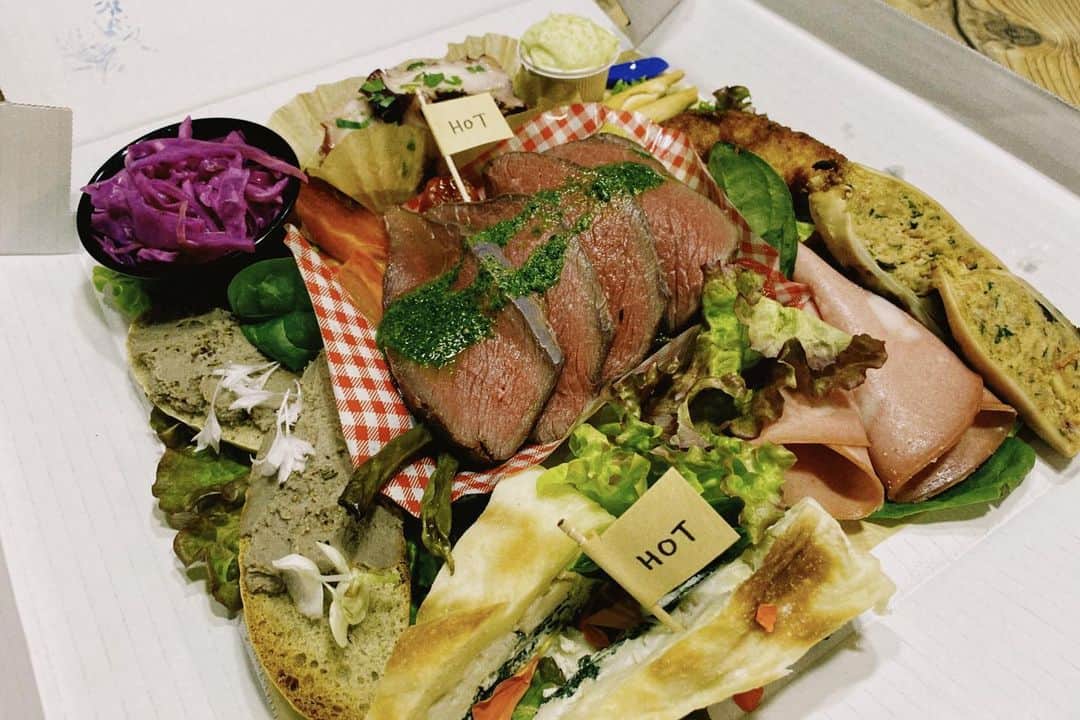 MOMOKAのグルメインスタ