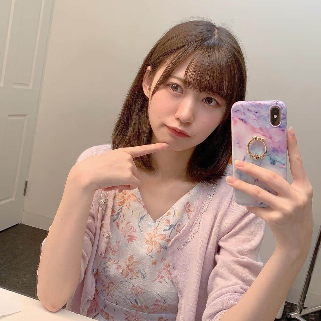 空野青空のインスタグラム：「今日も今日とておねむじゃ〜( ³ω³).｡o 五月病なのかなぁ？眠🐑」