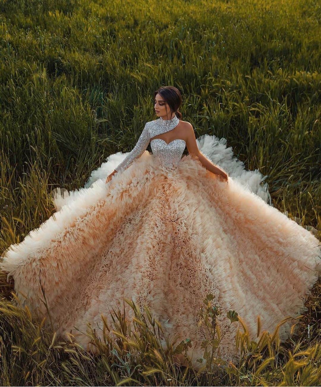 Wedding Lifeのインスタグラム：「Photo by 📷 @saidmhamadofficial」